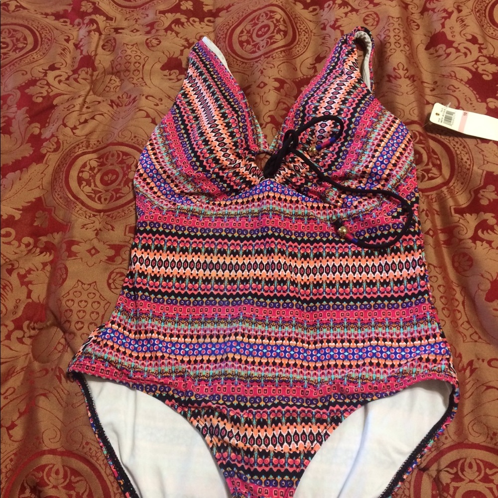 NEW - Picture 2 of 7